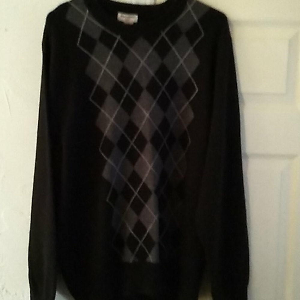 Dockers sweater